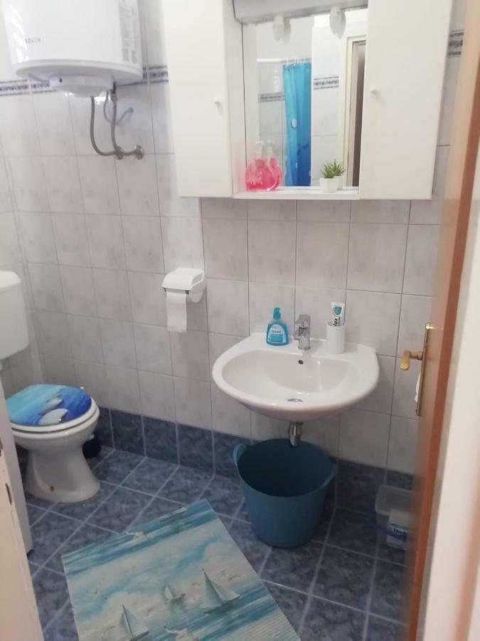 Bevanda Pula Bagian luar foto